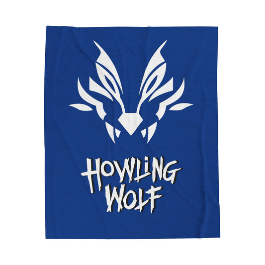 Howling Wolf Plush Blanket